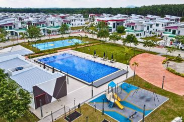 JASIN area Bungalow Gated Guarded 50 x 100 nr  nr Bemban Jasin Ayer Keroh Melaka