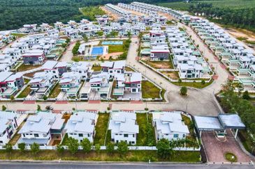 JASIN area Bungalow Gated Guarded 50 x 100 nr  nr Bemban Jasin Ayer Keroh Melaka