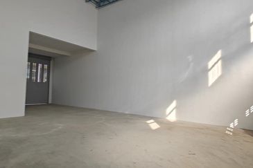 Ayer Keroh Super Spacious 80 x 120 sq.ft Semi D Factory at Ayer Keroh Melaka
