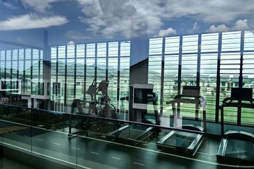 Cheng - Gated Guarded Freehold Double Storey Semi D nr Bertam Tanjung Minyak Cheng Melaka