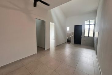 CHENG RM 0 Downpayment Single Storey House 22*75ft Rembia Cheng Paya Rumput Melaka