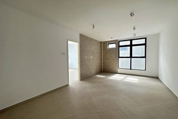 High ROI Kota Syahbandar RM6xxK Penthouse Suitable for House Holiday Airbnb nr Kota Laksamana Jonker Street Melaka