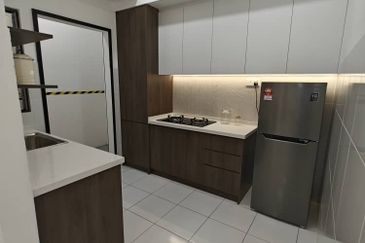 Hot location Melaka FREEHOLD RM0 Downpayment 3 Rooms Condo nr Klebang Cove Kota Laksamana Melaka