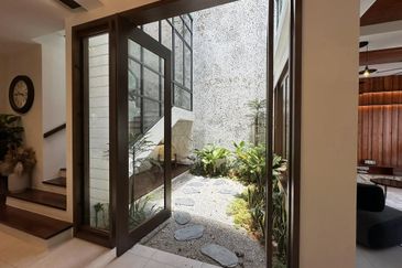 LPPSA 50 x 80 Brand New Gated Guarded Double Storey Semi D nr Ayer Keroh BembanTiara Golf Melaka