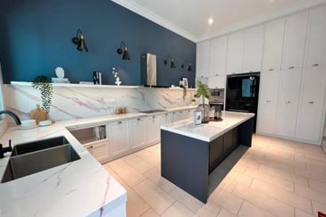 nr MELAKA TOWN Freehold Gated Guarded Double Storey Semi D nr Ujong Pasir Melaka Town