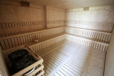 The M @ Medini Macrolink