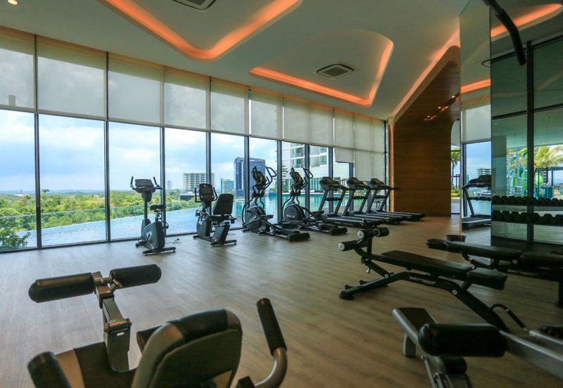 The M @ Medini Macrolink