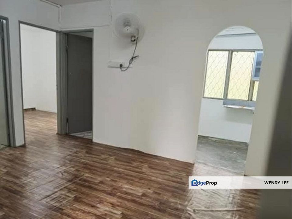 🔥Flat Selesa Jaya FULL LOAN FLAT GROUND FLOOR RM198k‼️ , Johor, Skudai