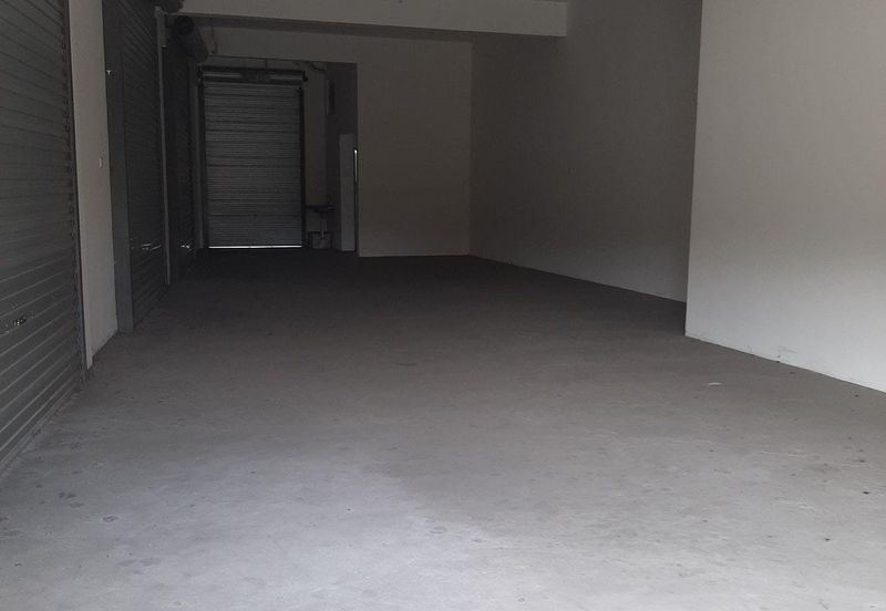 Kelana Jaya , Petaling Jaya adjoining