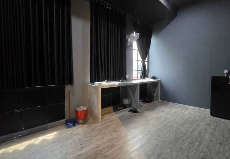 Whitten Eco Majestic