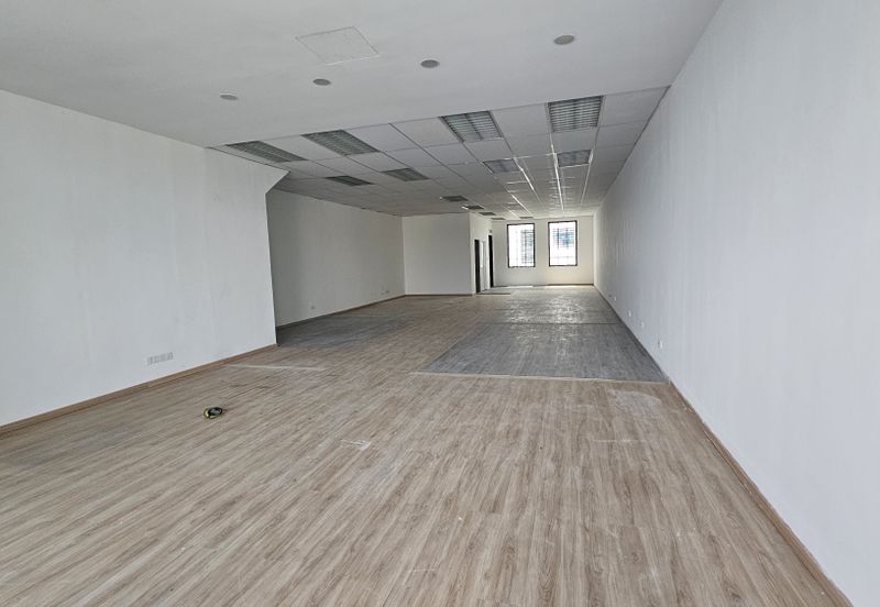 Ivoris @ Eco Majestic