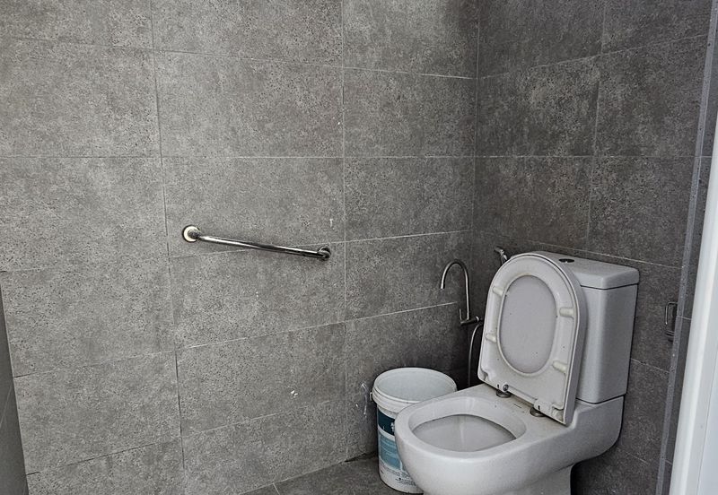 Ivoris @ Eco Majestic