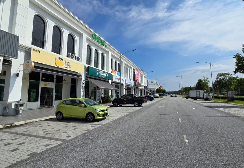 Ivoris @ Eco Majestic