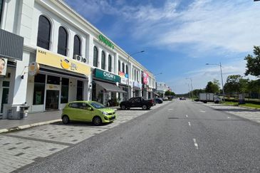 Ivoris @ Eco Majestic