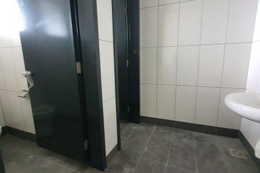 Ecohill Walk Mall, Setia Ecohill