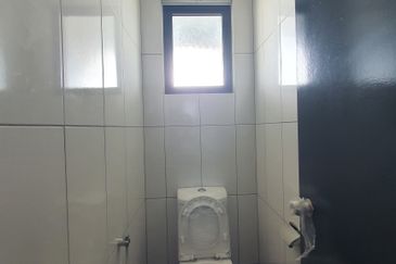 Ecohill Walk Mall, Setia Ecohill