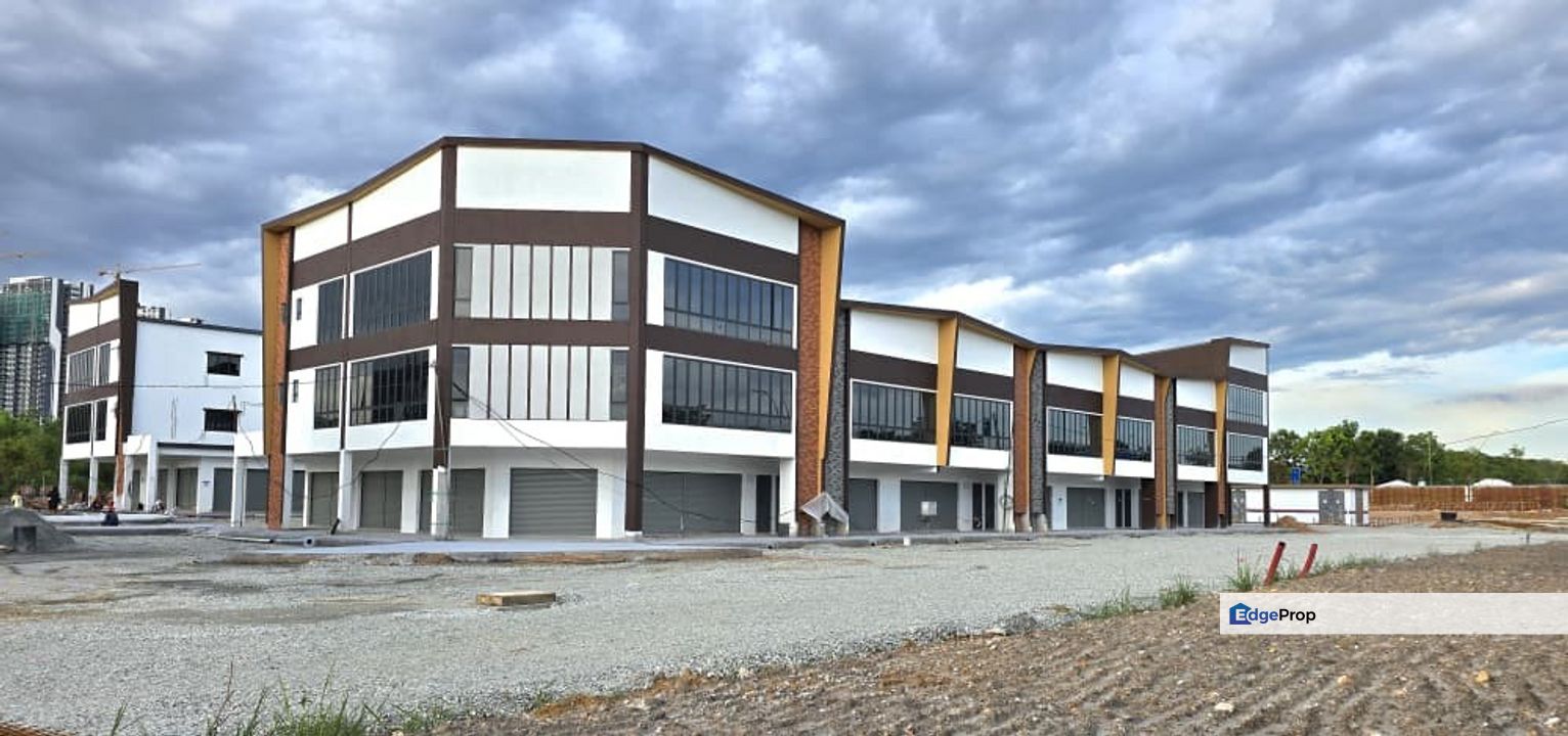 First floor as low as rm1200 ecohill semenyih, Selangor, Semenyih