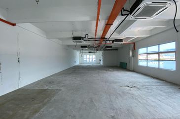 Glen 9 Boutique Office / Showroom / Warehouses For Sale