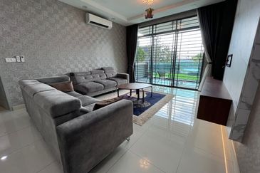 Tasik Residency