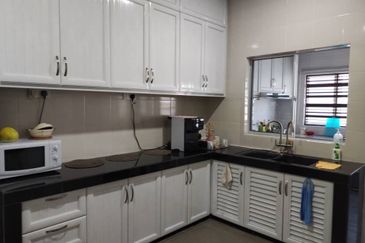 [RM450,000] DOUBLE STOREY MEWAH  DIUBAHSUAI SEPENUHNYA NAK JUAL BERDEKATAN ,LUKUT,SPRINGHILL, SEREMBAN 3, RASAH JAYA