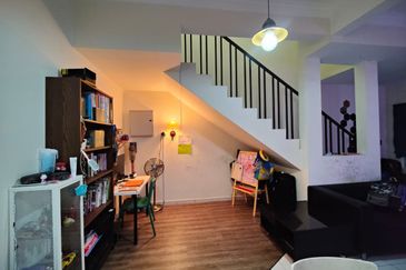 [RM2000 } OFFER PRICE LUXURY DOUBLE STOREY TERRACE HOUSE WANT TO SELL at NILAI IMPIAN, NILAI, BANGI, KAJANG, BANDAR SERI PUTRA