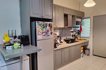 [RM2000 } OFFER PRICE LUXURY DOUBLE STOREY TERRACE HOUSE WANT TO SELL at NILAI IMPIAN, NILAI, BANGI, KAJANG, BANDAR SERI PUTRA