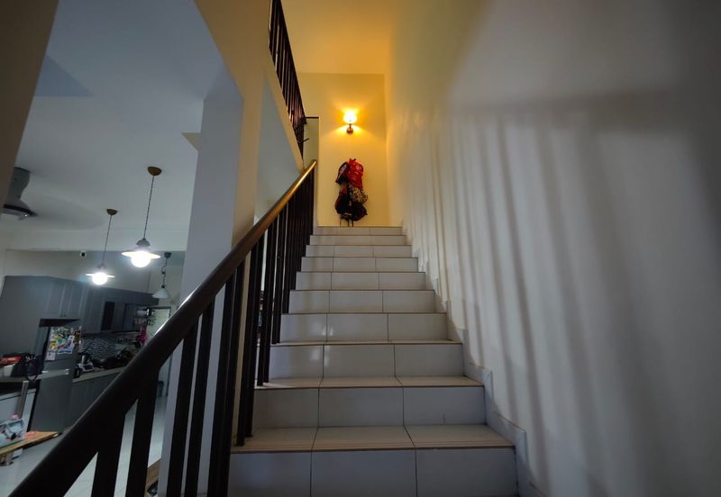 [RM2000 } OFFER PRICE LUXURY DOUBLE STOREY TERRACE HOUSE WANT TO SELL at NILAI IMPIAN, NILAI, BANGI, KAJANG, BANDAR SERI PUTRA