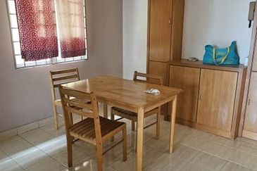 [RM1400] TASEK MEWAK CONDOMINIUM SEREMBAN WANT TO RENT