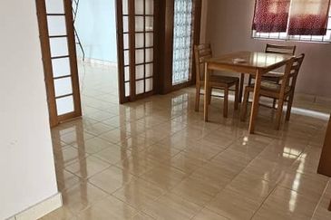 [RM1400] TASEK MEWAK CONDOMINIUM SEREMBAN WANT TO RENT