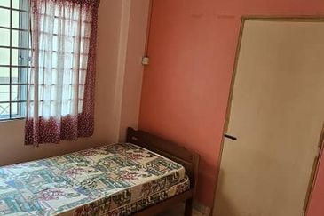 [RM1400] TASEK MEWAK CONDOMINIUM SEREMBAN WANT TO RENT