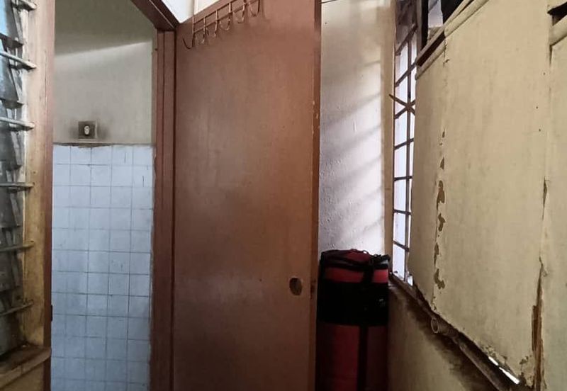 Shop Apartment @ Taman Bukit Indah