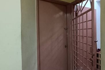 Shop Apartment @ Taman Bukit Indah