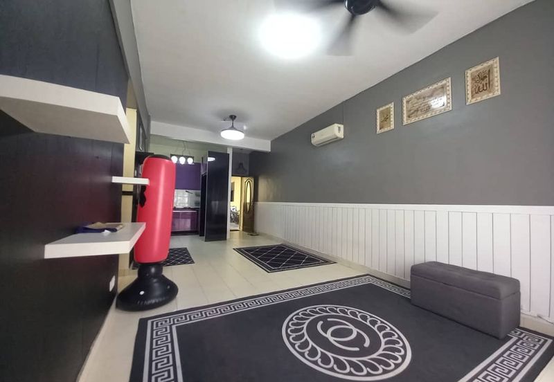 Pangsapuri Suria Subang