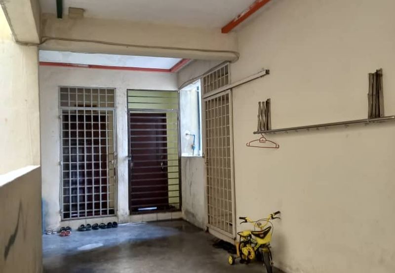 Pangsapuri Suria Subang