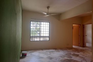 Residensi Warnasari 3