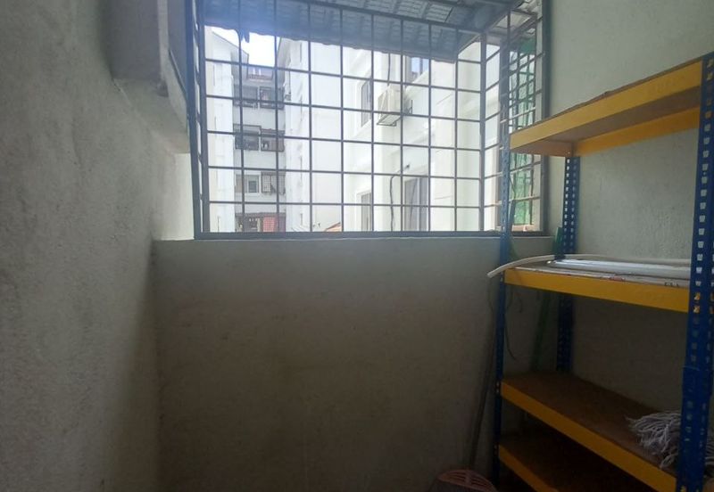 Residensi Warnasari 3