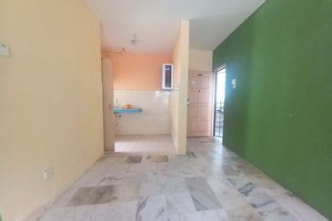 Residensi Warnasari 3