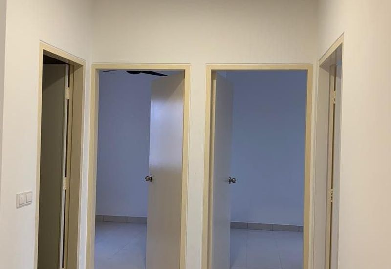 De Bayu Apartment @ Setia Alam