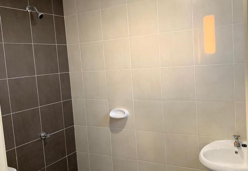 De Bayu Apartment @ Setia Alam