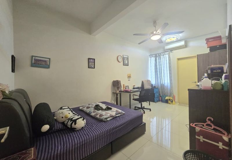 BATU CAVES/FACING OPEN 3 STOREY TERRACE FOR SALE/WELL MAINTAINED UNIT/SELANGOR/BUMI LOT LEASEHOLD/GOMBAK