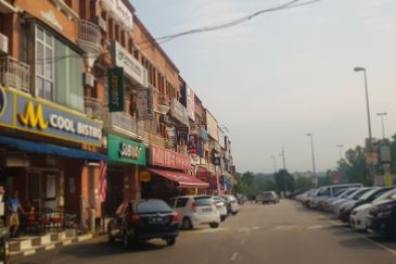 Bandar Sungai Long