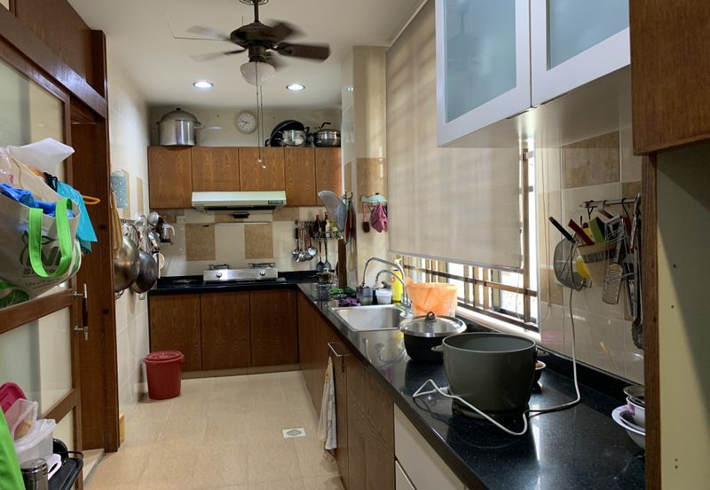 Bandar Sungai Long Bukit Sungai Long 1 End Lot Facing Main Road Below Market 10 ft Extra Land 35 X 70 