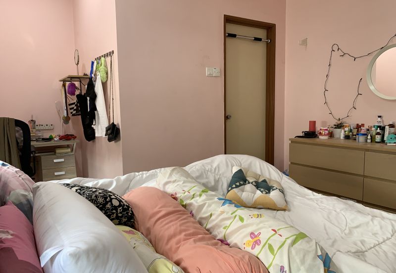 Bandar Sungai Long Bukit Sungai Long 1 End Lot Facing Main Road Below Market 10 ft Extra Land 35 X 70 