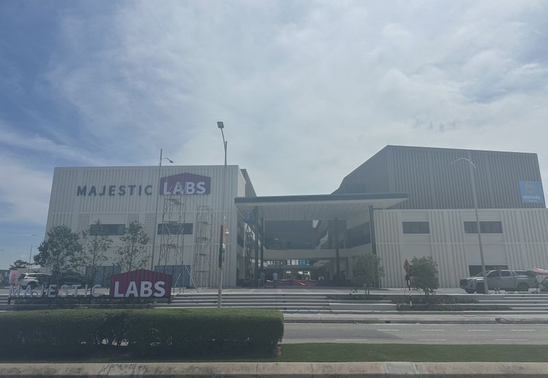 Whitten Eco Majestic