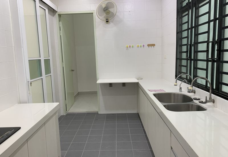 Bukit Sungai Long 3 Exclusive Top Hill  25 x 75   2 sty Superlink Kitchen Fully Extended Gated & Guarded