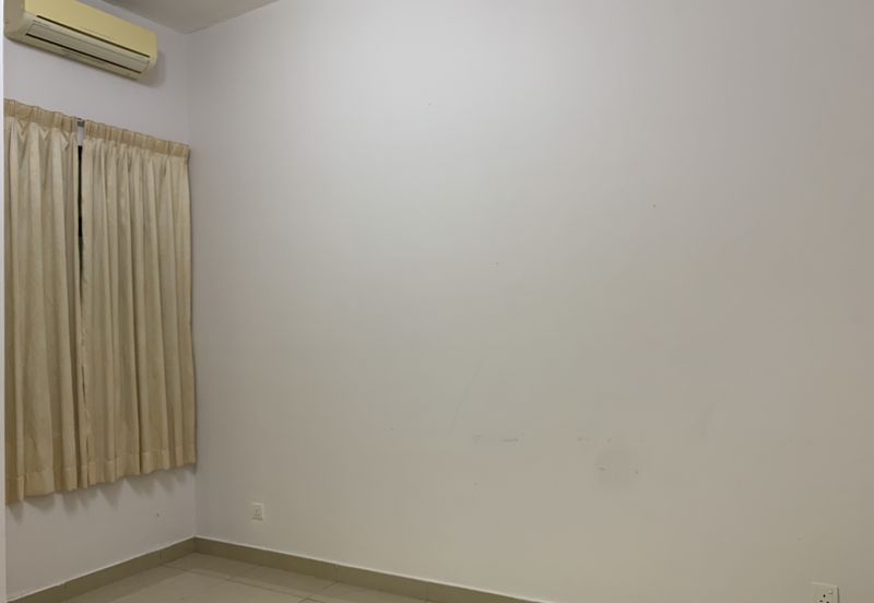 Bukit Sungai Long 3 Exclusive Top Hill  25 x 75   2 sty Superlink Kitchen Fully Extended Gated & Guarded