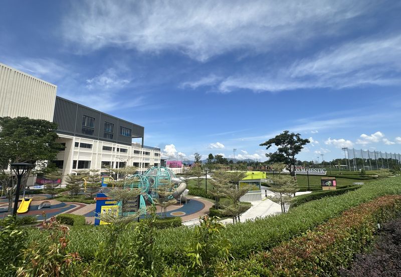 Silver Square @ Eco Majestic