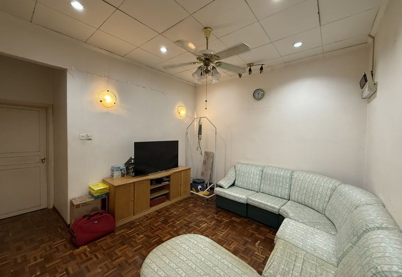 SL 4, Bandar Sungai Long