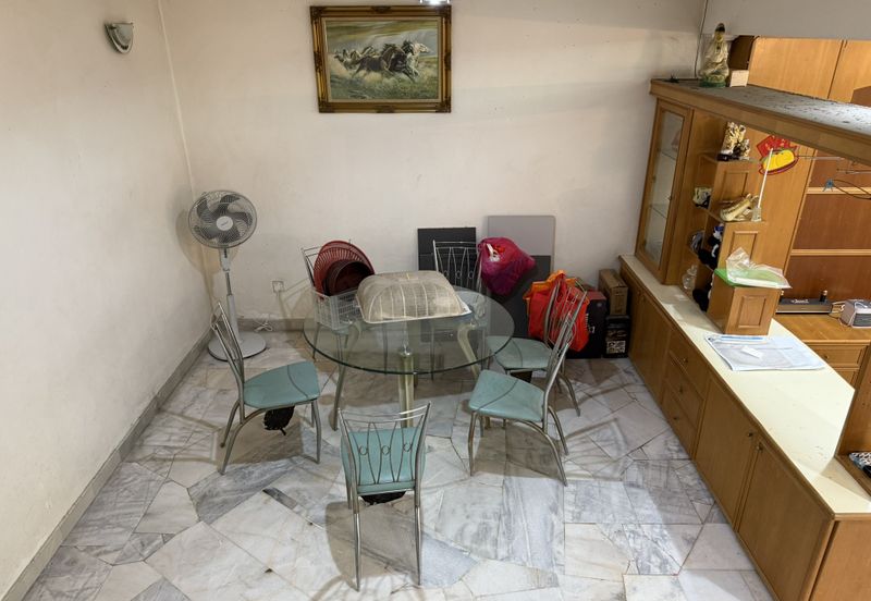 SL 4, Bandar Sungai Long