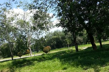 Perdana College Heights